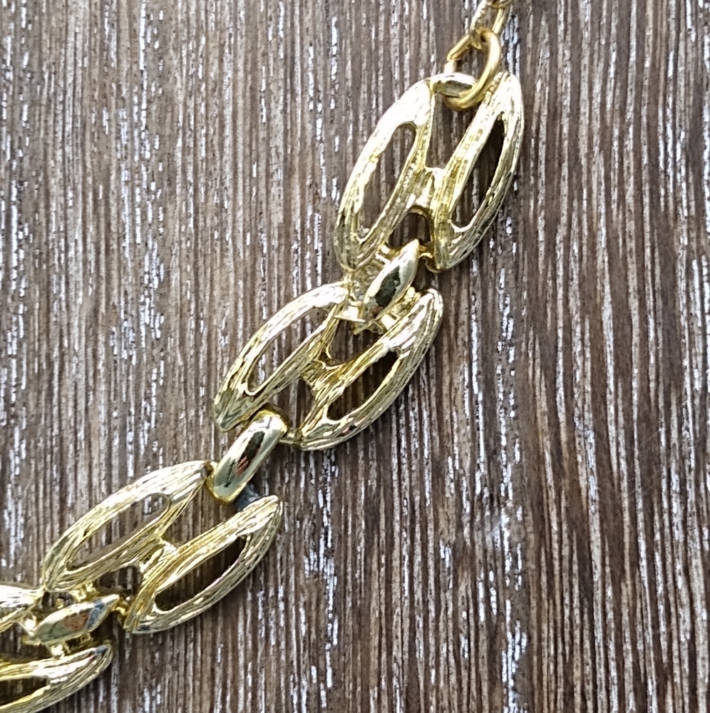 Gold tone Brushed Abstract Dual Link Necklace Vintage - Picture 3 of 13